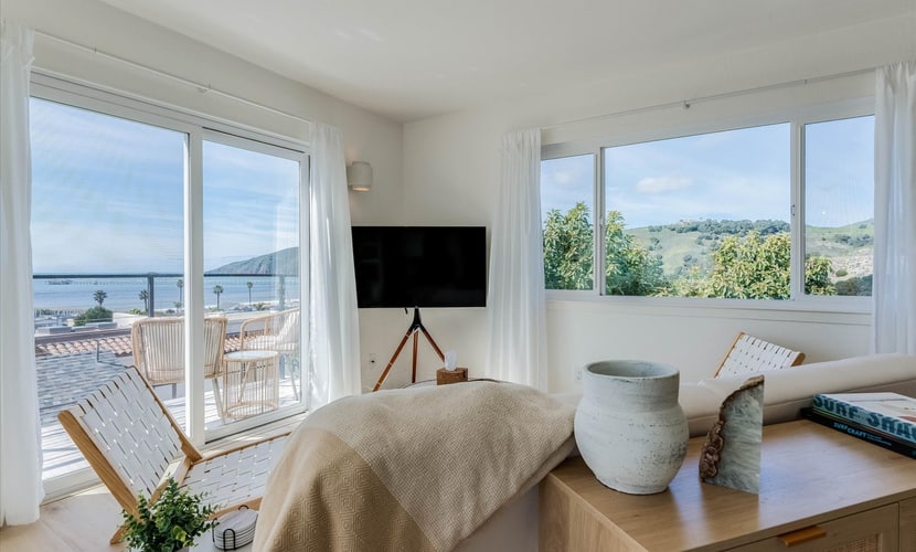 Sun-Drenched Coastal Retreat: Luxe 2-Bed Condo Walkable to Avila Beach!
