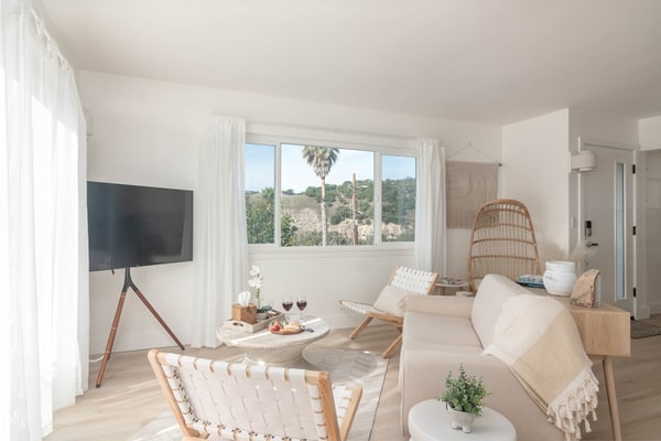 Sun-Drenched Coastal Retreat: Luxe 2-Bed Condo Walkable to Avila Beach!