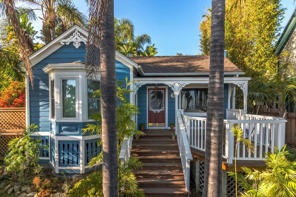 Beautiful Ocean View Superb Home Summerland Lillie by the Sea