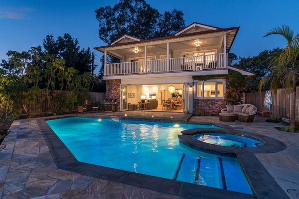 Ocean front home, next to beach access, heated pool and spa