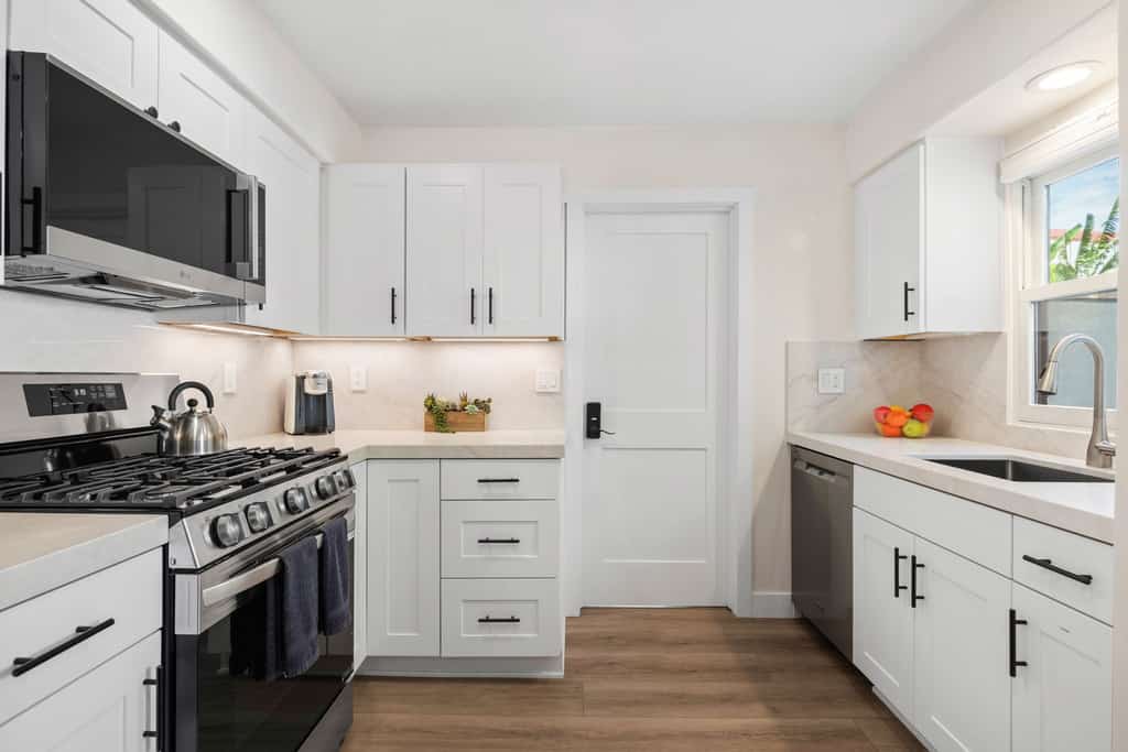 Nautical Breeze - Newly Remodeled - Walk to Beach, Wharf, Downtown, & Funk Zone!