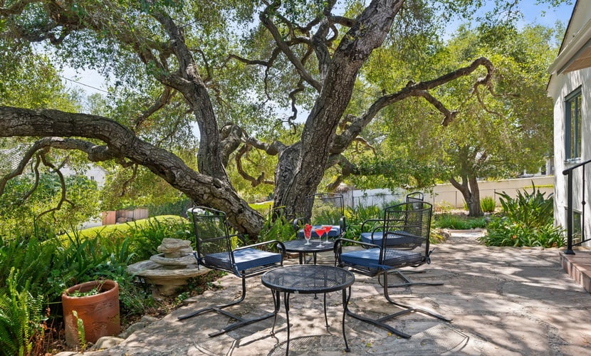 Fabulous Montecito Home 3BD/2BA, Oak Tree Hideaway, Close to everything!