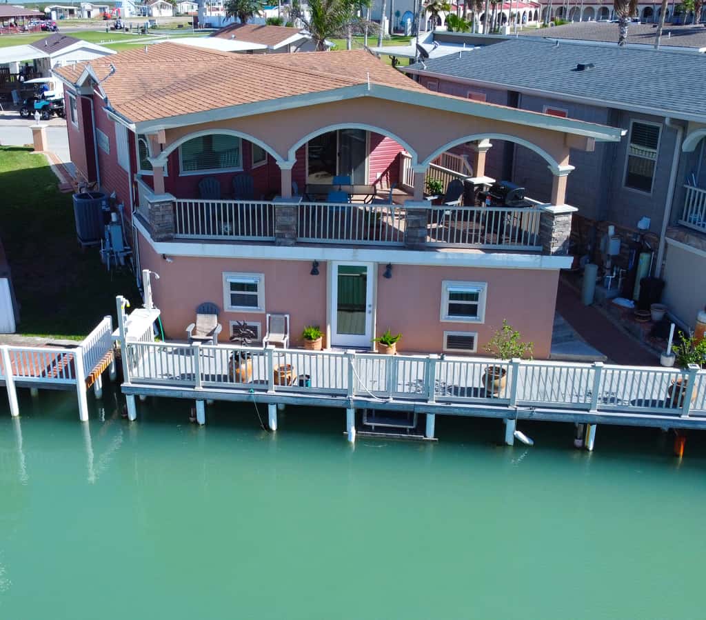 Copper Bottom - Waterfront 4BR, Dock, Pools, Golf