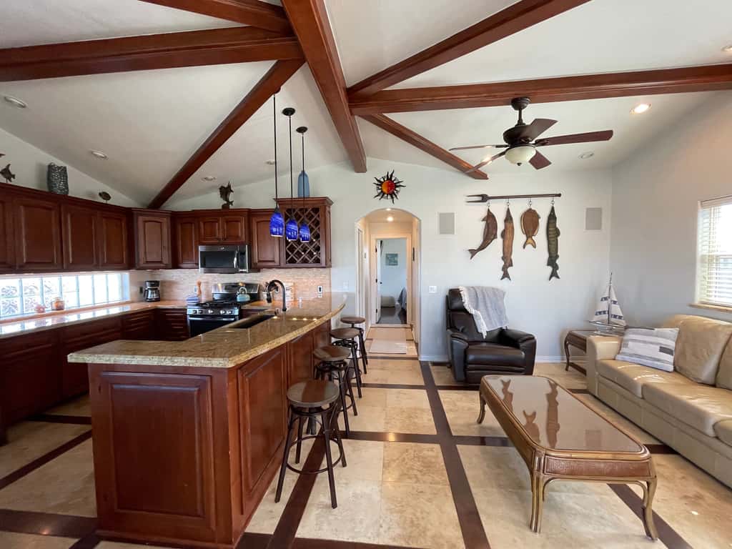 Copper Bottom - Waterfront 4BR, Dock, Pools, Golf
