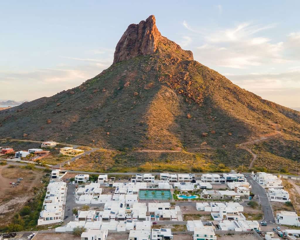 Casa Sol, Mirador 20