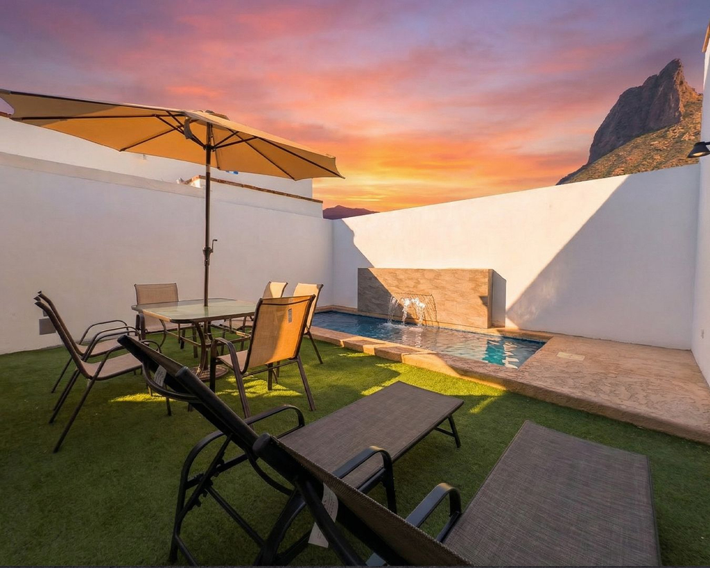 Casa Sol, Mirador 20