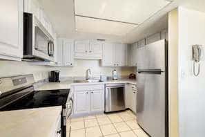 Beachfront Paradise at Phoenix II 2046