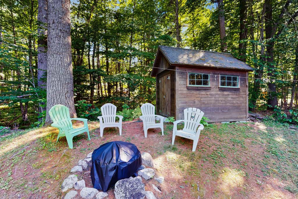 Four Seasons at the Lake