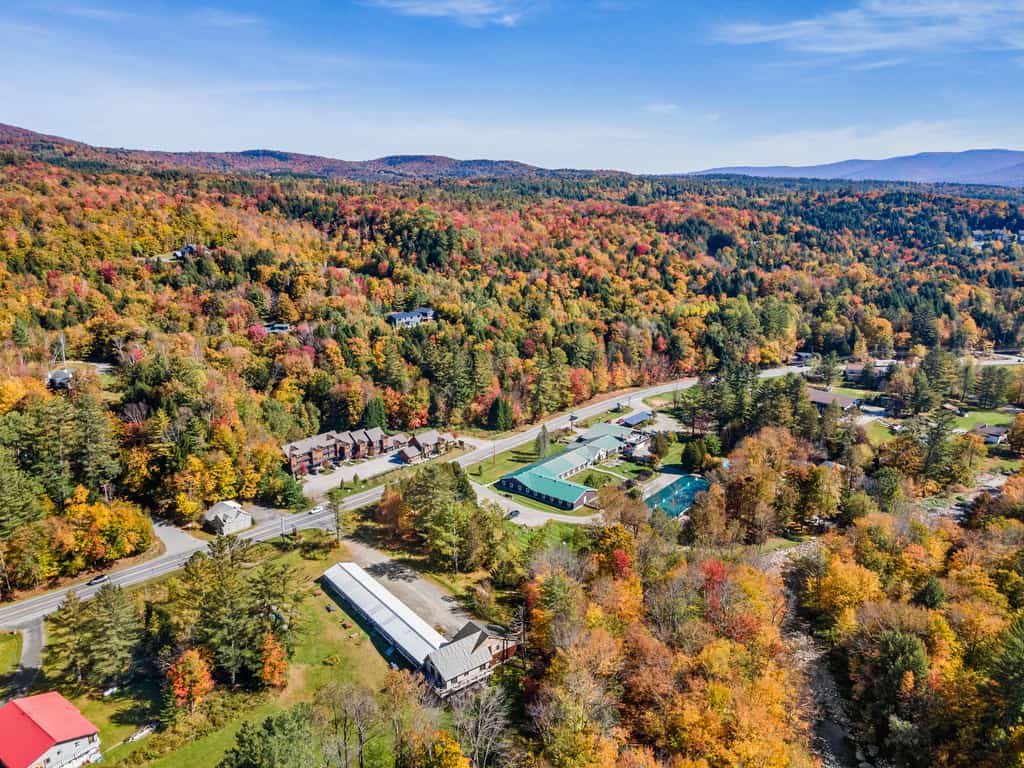 Great Location:  Bike, Walk, Run & Ski