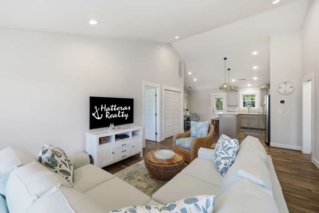 SO488 Salvo Sunrise -  Newly renovated oceanside home