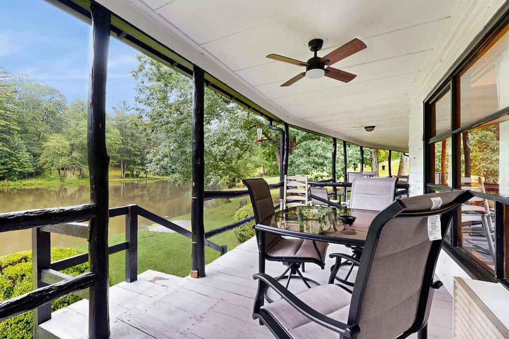 Lakeview Cottage - Unit 304