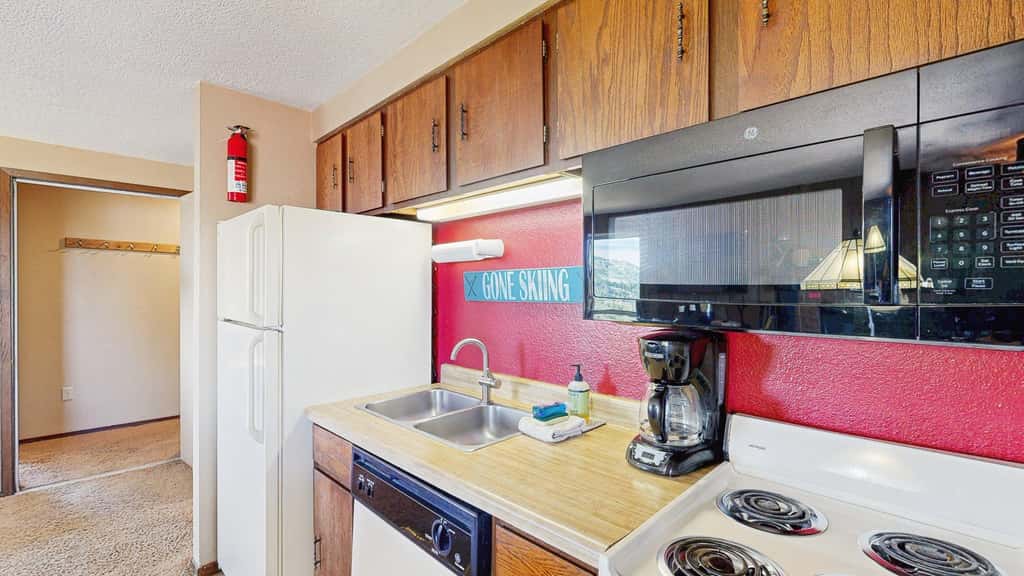 Bogus Basin Ski Condo | Walk to the Lifts