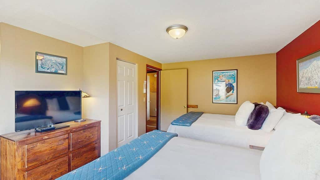 Bogus Basin Ski Condo | Walk to the Lifts