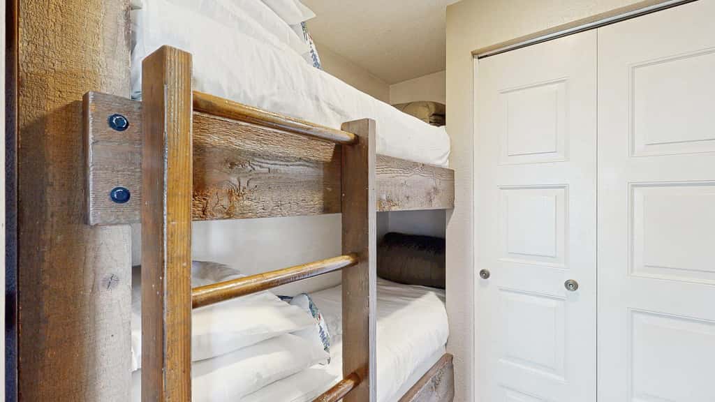 Bogus Basin Ski Condo | Walk to the Lifts