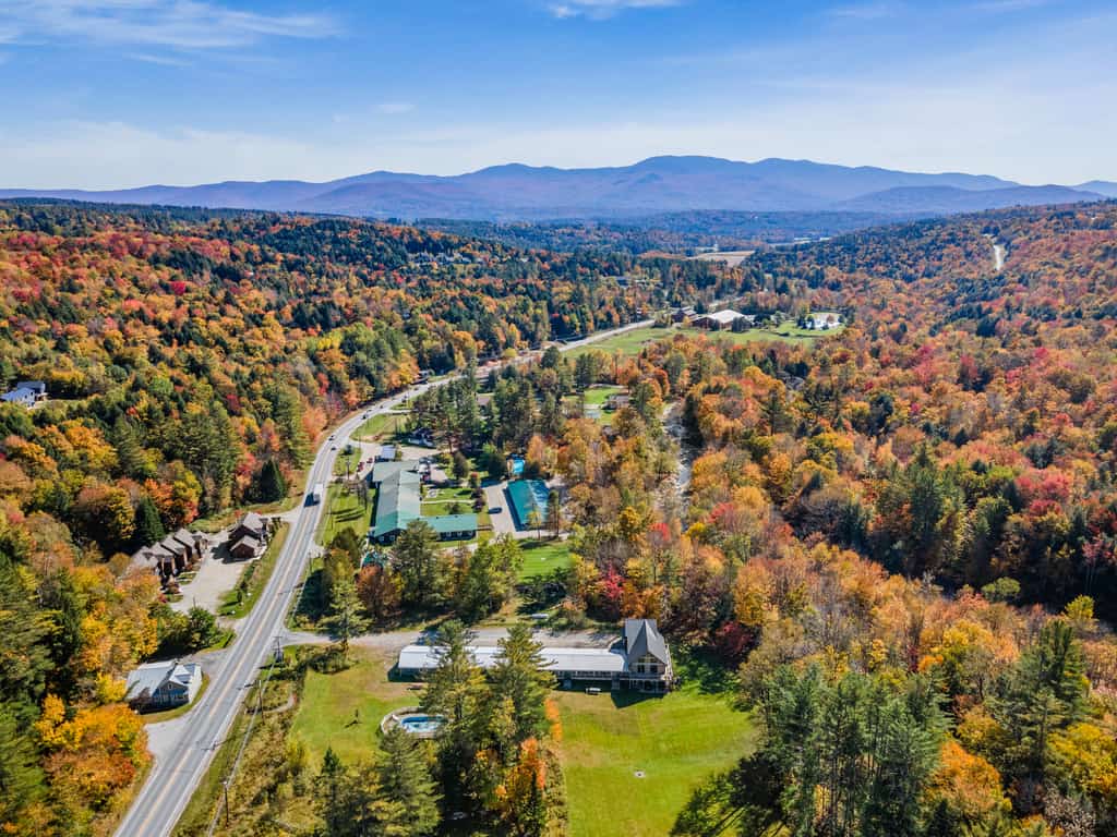 Great Location:  Bike, Walk, Run & Ski