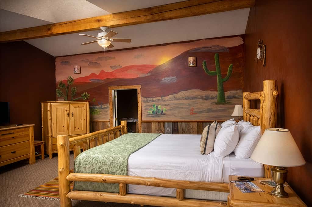 The Inn of Escalante - Private King Room