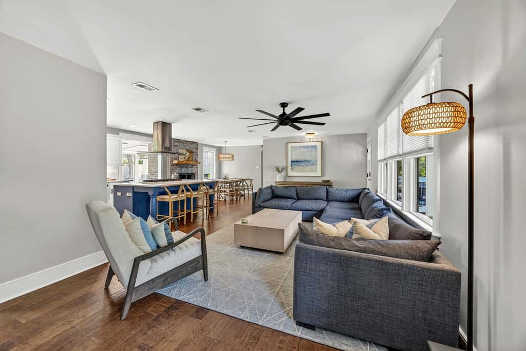 Prime Location Dream Home Outdoor Oasis & Pool