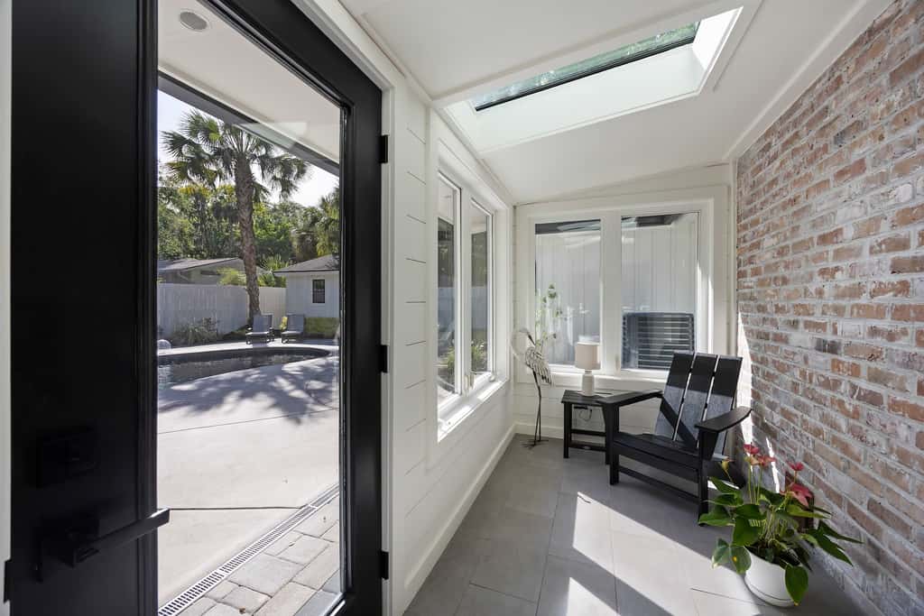 Prime Location Dream Home Outdoor Oasis & Pool