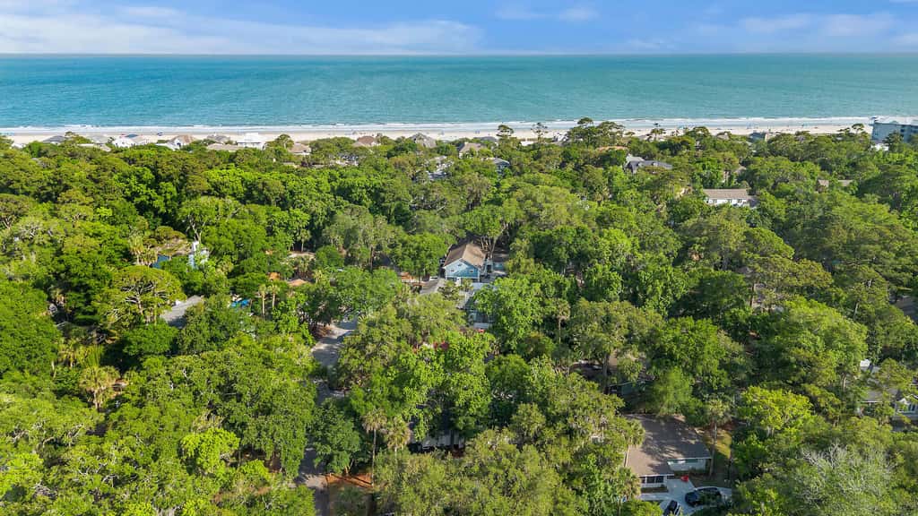 Prime Location Dream Home Outdoor Oasis & Pool