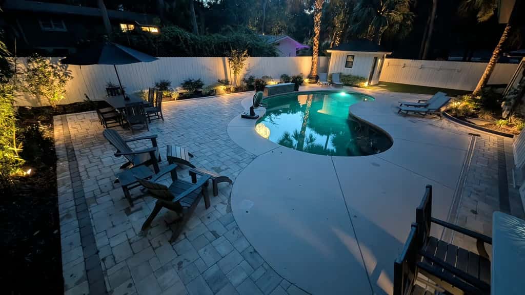 Prime Location Dream Home Outdoor Oasis & Pool