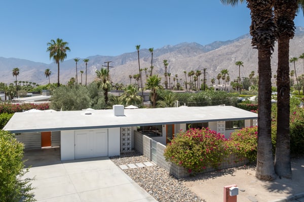 Mountain Mirage | MCM 3BR | Private Pool & Spa | Bocce | Sleeps 6