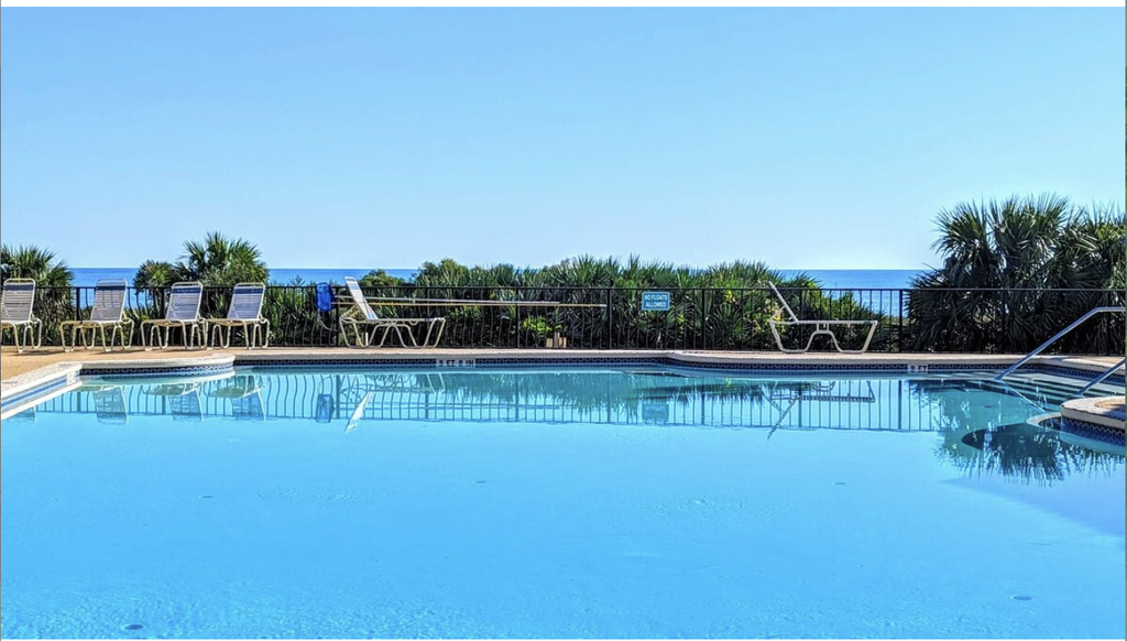 Surf Club 1307