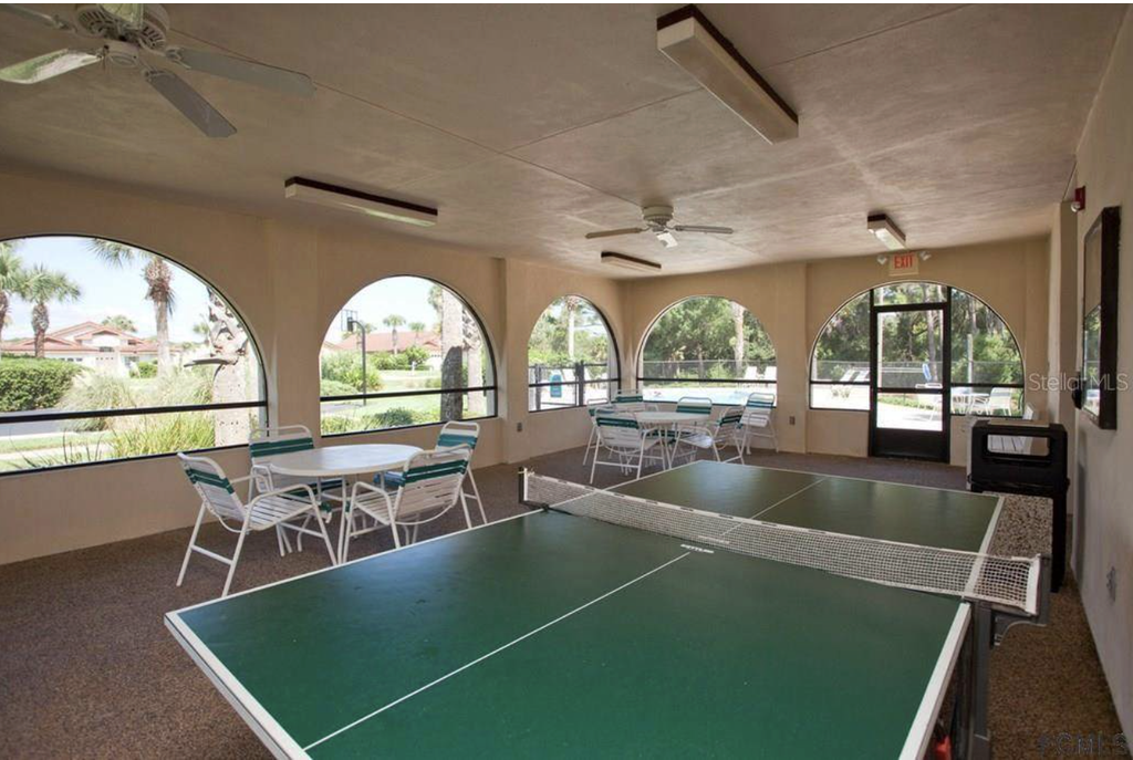 Surf Club 1307