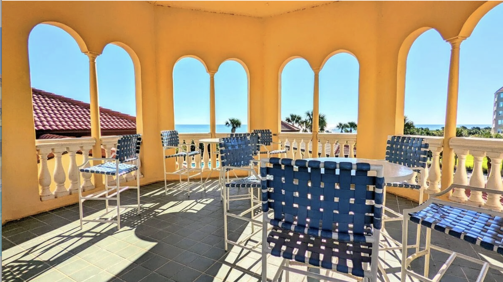 Surf Club 1307