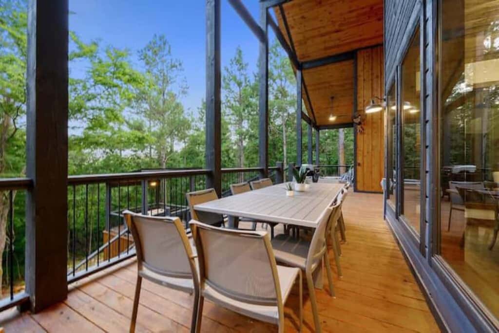 Brookhaven - Hot tub & outdoor fire pit