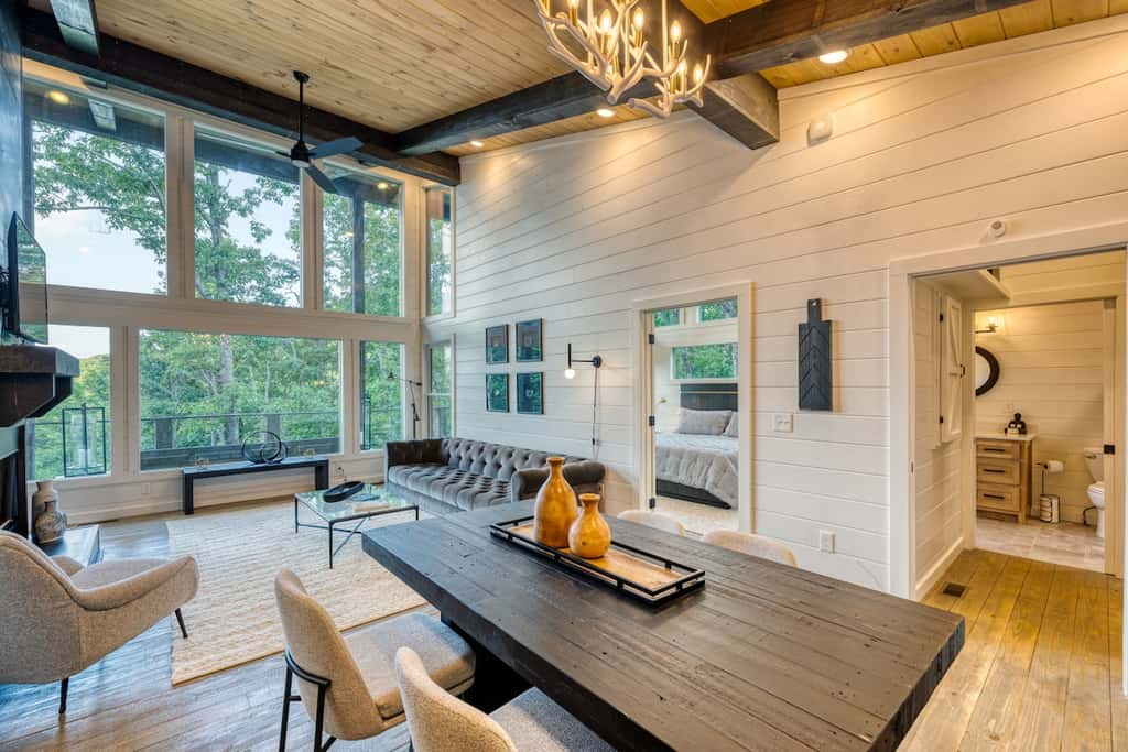 Mountain Abode - Hot tub & mountain views