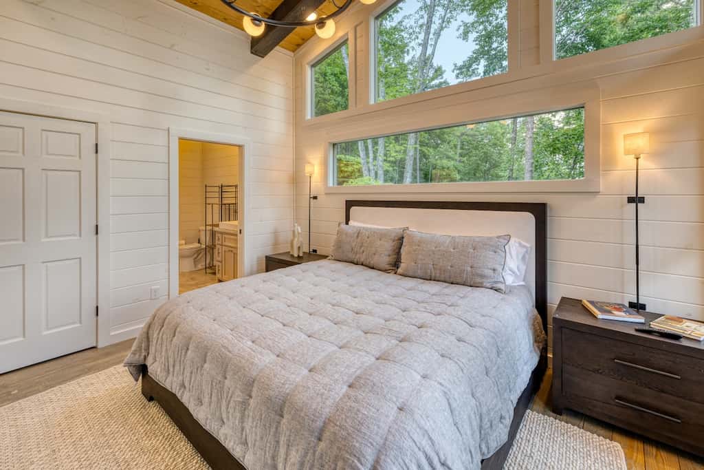 Mountain Abode - Hot tub & mountain views