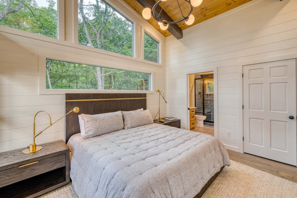 Mountain Abode - Hot tub & mountain views