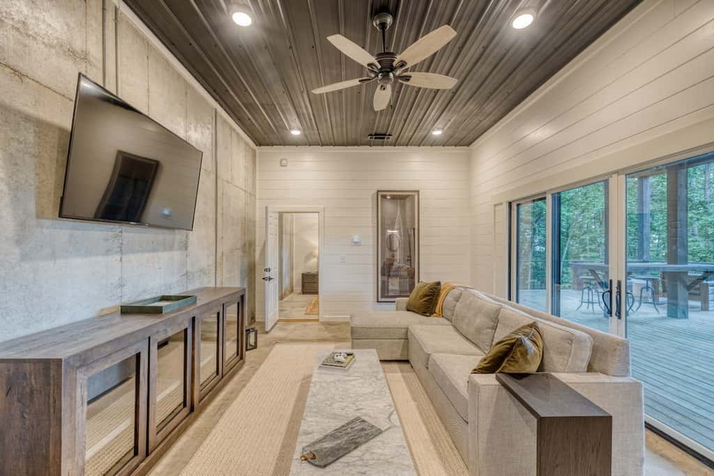 Mountain Abode - Hot tub & mountain views