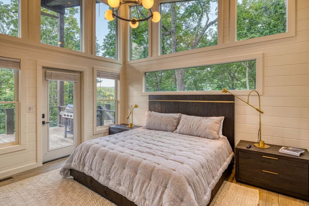 Mountain Abode - Hot tub & mountain views