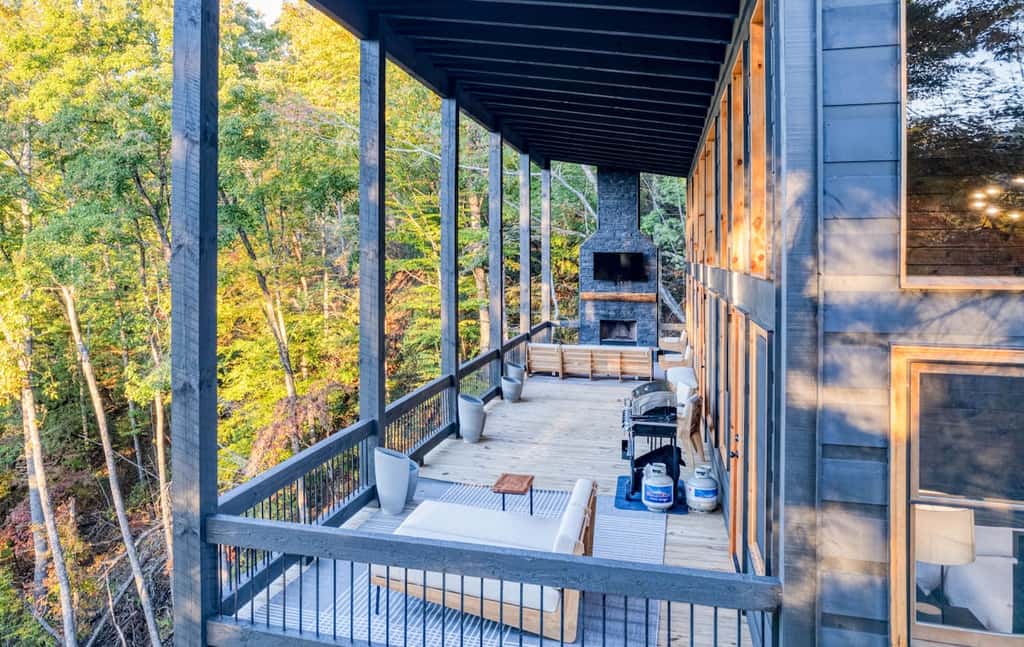Pinnacle Place - Hot tub & mountain views