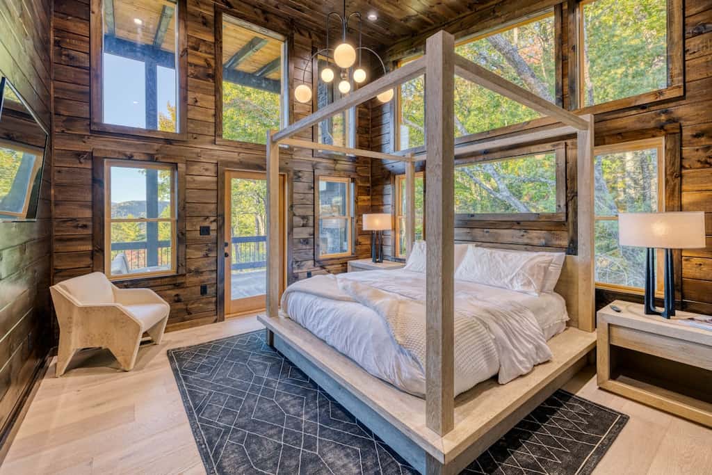 Pinnacle Place - Hot tub & mountain views
