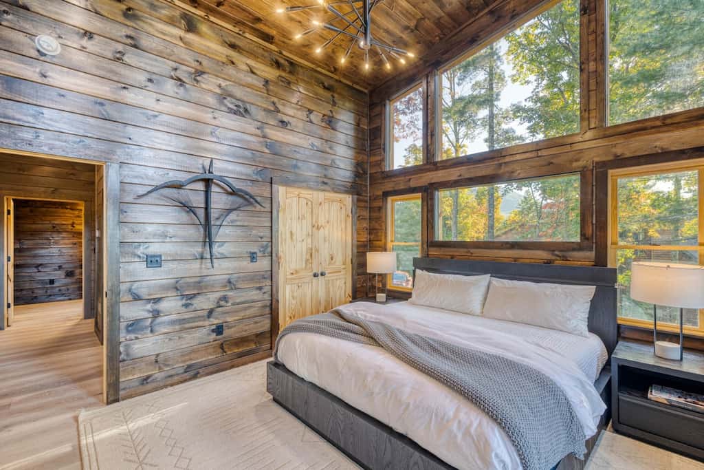 Pinnacle Place - Hot tub & mountain views