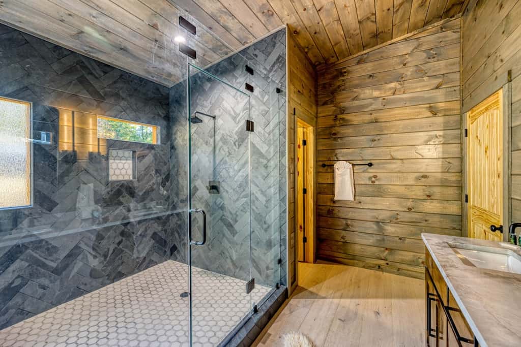 Pinnacle Place - Hot tub & mountain views