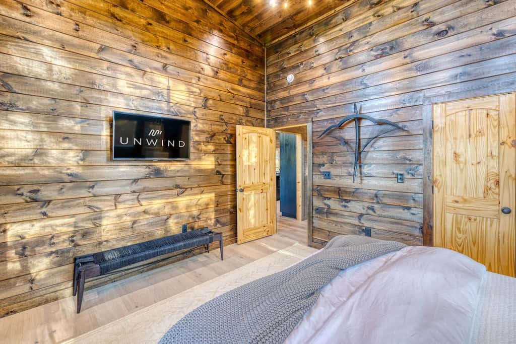 Pinnacle Place - Hot tub & mountain views