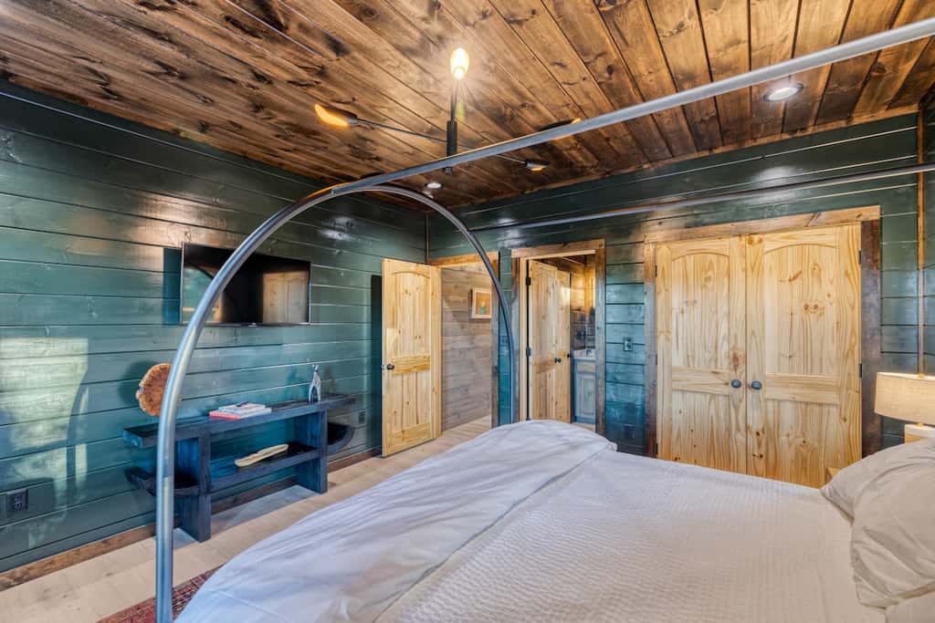 Pinnacle Place - Hot tub & mountain views