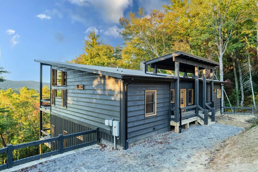 Pinnacle Place - Hot tub & mountain views