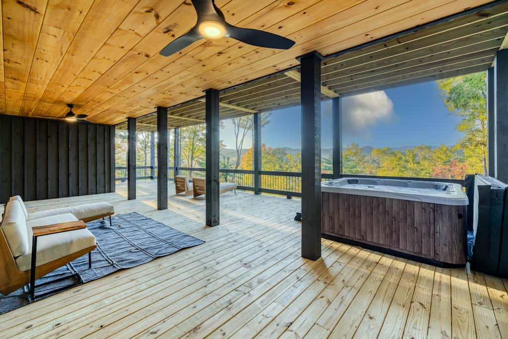 Pinnacle Place - Hot tub & mountain views