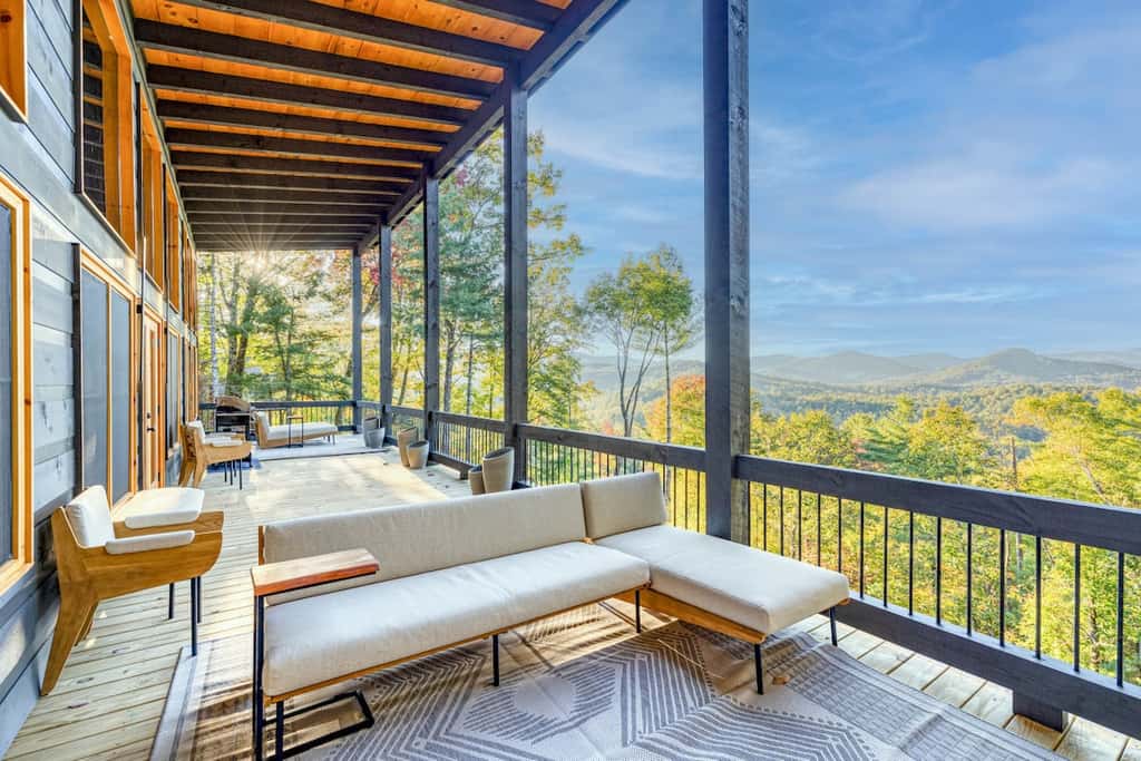 Pinnacle Place - Hot tub & mountain views