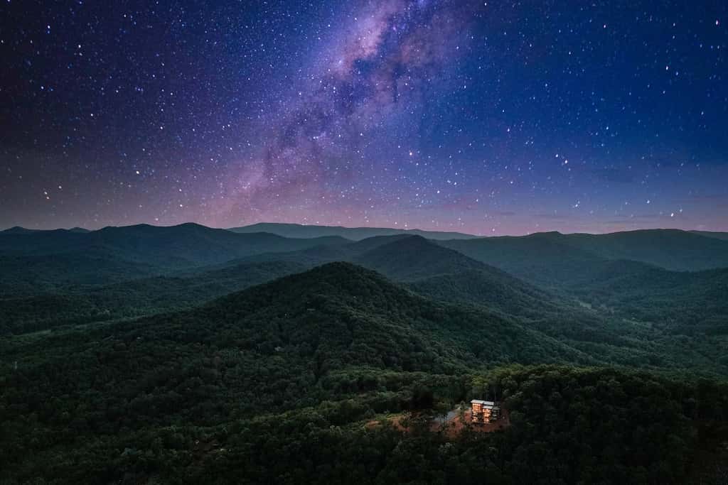 Big Sky 2 - Hot tub & game room