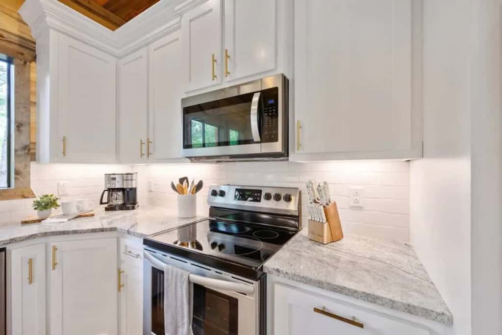Magnolia Ridge - Hot tub, fire pit & game room