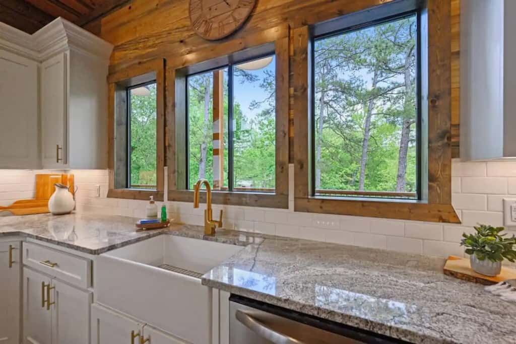 Magnolia Ridge - Hot tub, fire pit & game room