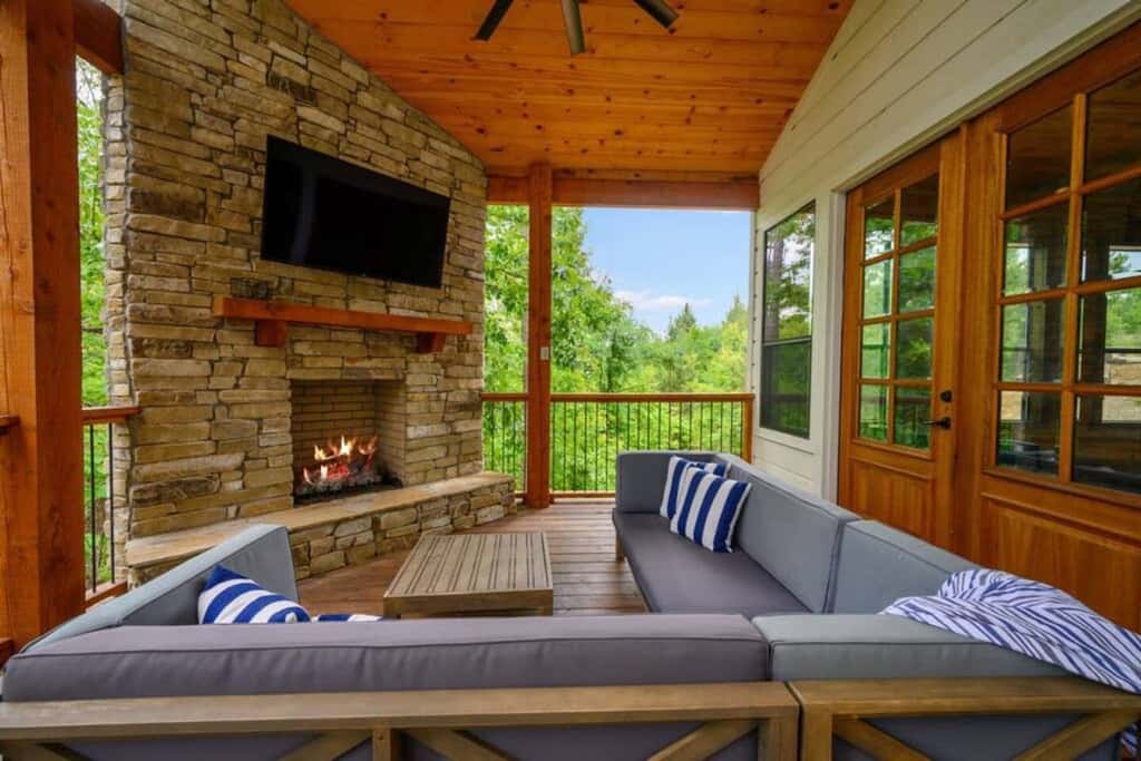 Magnolia Ridge - Hot tub, fire pit & game room