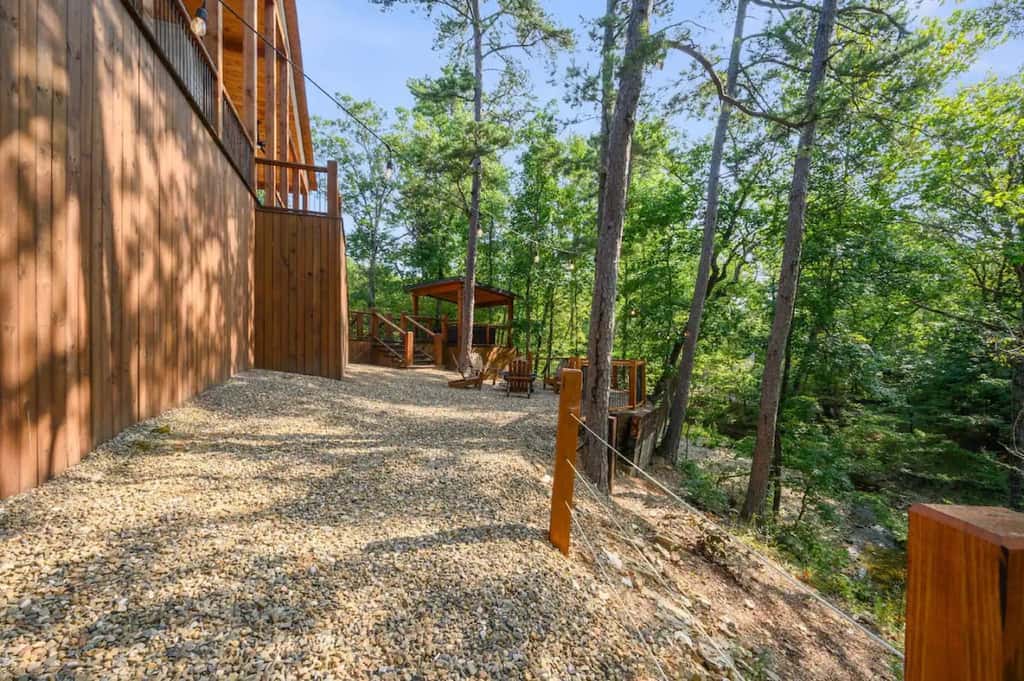 Magnolia Ridge - Hot tub, fire pit & game room