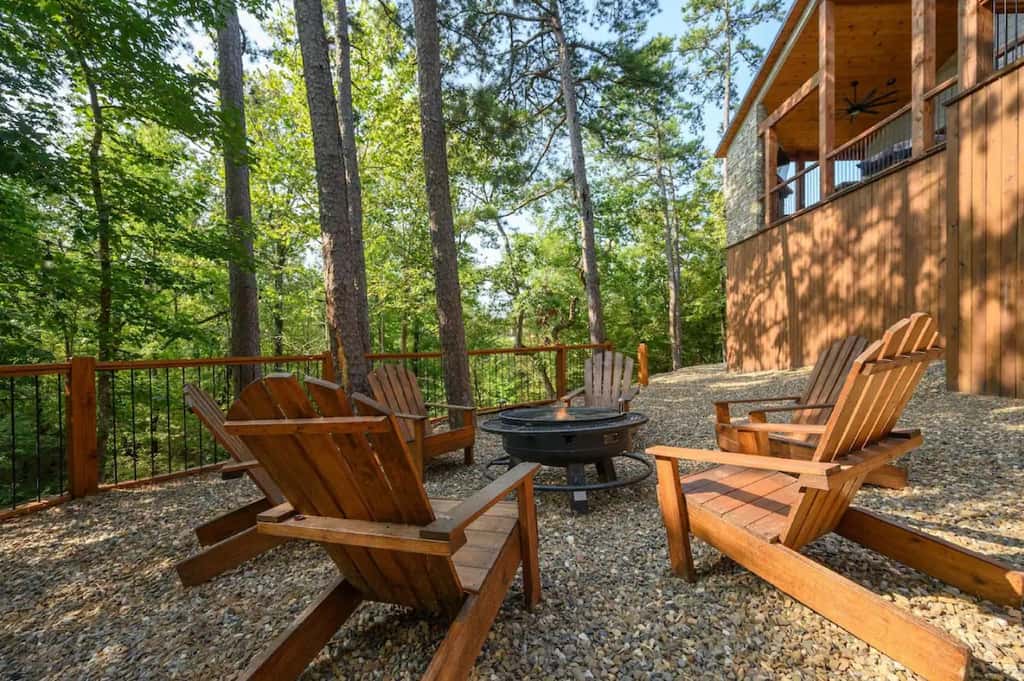 Magnolia Ridge - Hot tub, fire pit & game room
