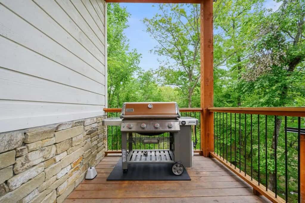 Magnolia Ridge - Hot tub, fire pit & game room